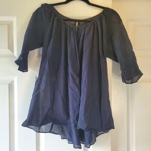 MODA INTERNATIONAL SHEER TOP